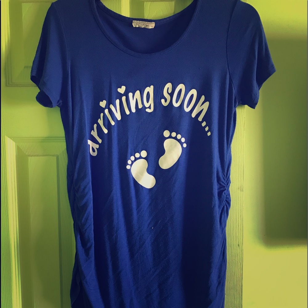 Maternity clothes